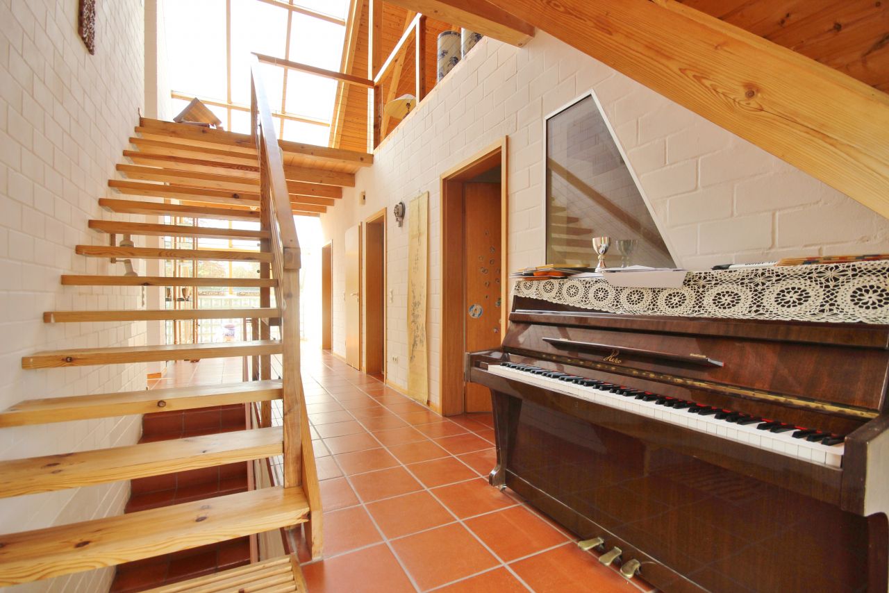 Ihr Traumhaus in Essen – Modernes Wohnen mit Fernblick