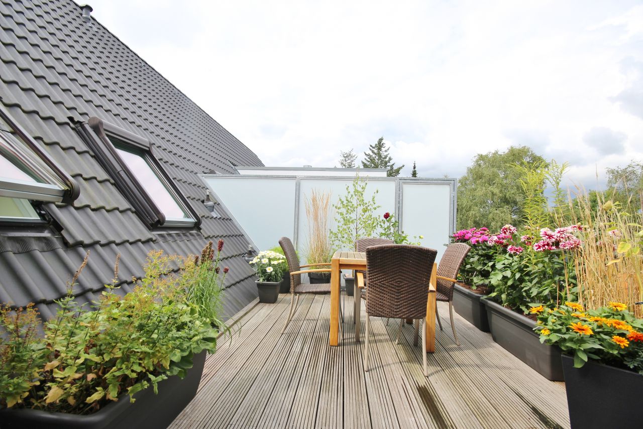 Ihr neues Zuhause mit Blick auf die Berge – stilvolle Eigentumswohnung in Essen