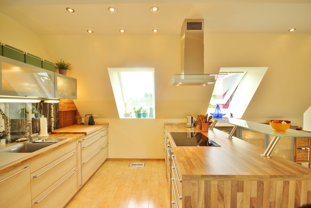 Ihr neues Zuhause mit Blick auf die Berge – stilvolle Eigentumswohnung in Essen