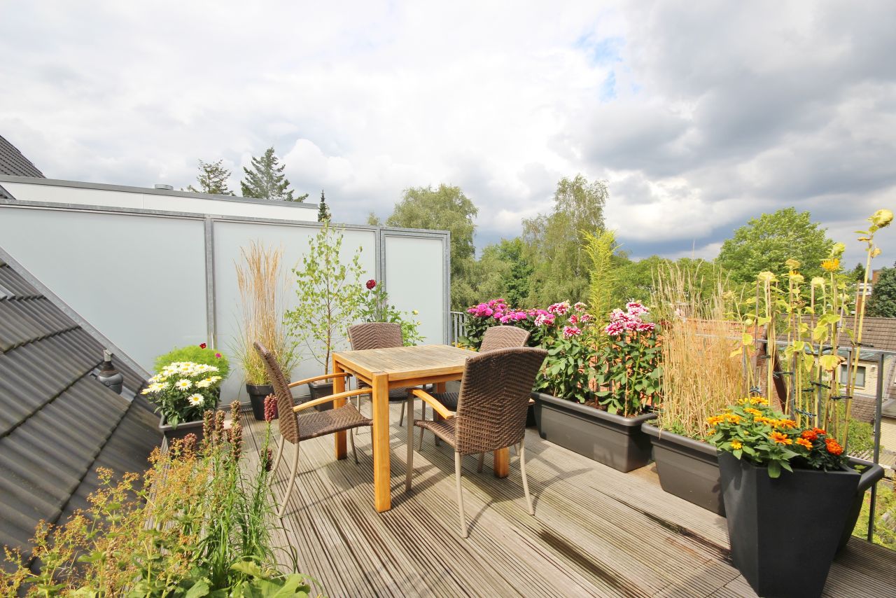 Ihr neues Zuhause mit Blick auf die Berge – stilvolle Eigentumswohnung in Essen