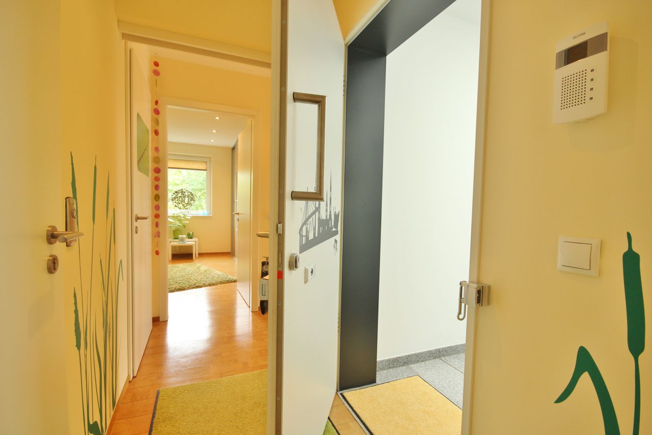 Ihr neues Zuhause mit Blick auf die Berge – stilvolle Eigentumswohnung in Essen